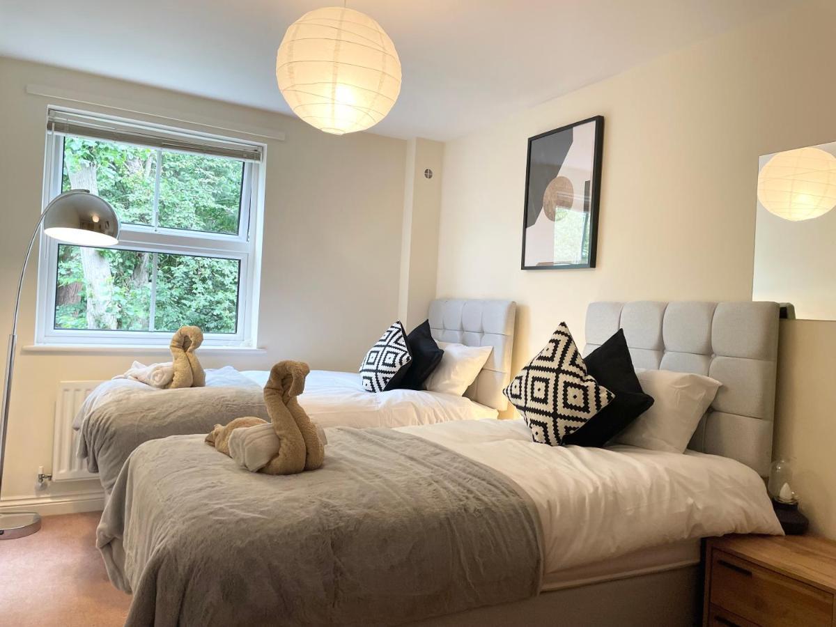 Best Price - Amazing 2 Bed 2 Bath - 4 Singles Or Super King Beds, 10 Min Walk To City Centre, 5 Minute Walk To Mayflower Theatre, Smart Tv, Ensuite, Balcony, Free Parking Southampton Luaran gambar